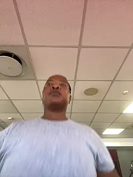 Snapshot of SweetCandy84 chatting on 03-16-26, 10:08 SweetCandy84 online show from 03-16-26, 10:08