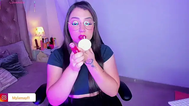 Snapshot of Myla_mayfield chatting on 11-08-25, 11:43 Myla mayfield online show from 11-08-25, 11:43