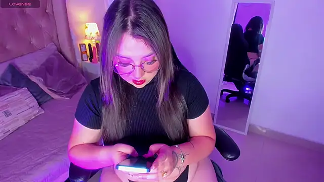 Snapshot of Myla_mayfield chatting on 11-10-25, 11:53 Myla mayfield online show from 11-10-25, 11:53