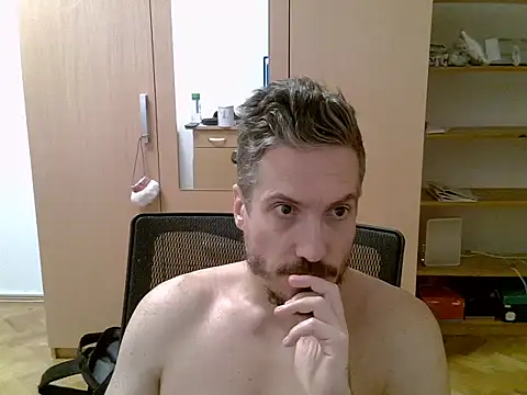 Snapshot of delayclose__ chatting on 10-23-25, 05:12 delayclose online show from 10-23-25, 05:12