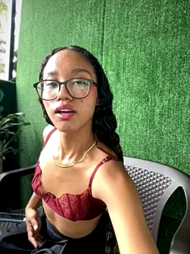 GiselleVice online show from 12-14-25, 07:18