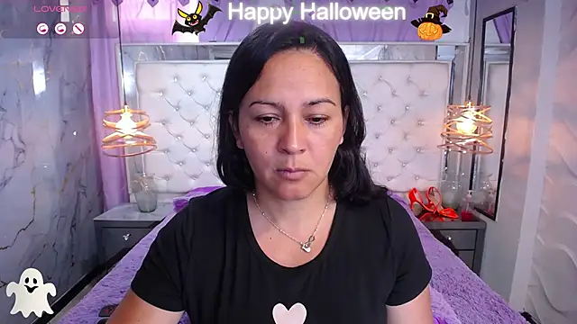 Snapshot of Melissa-roberts chatting on 11-04-25, 07:24 Melissa-roberts online show from 11-04-25, 07:24