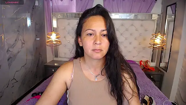 Snapshot of Melissa-roberts chatting on 12-04-25, 07:55 Melissa-roberts online show from 12-04-25, 07:55