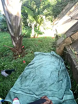 Snapshot of BubblesLovexox chatting on 04-01-26, 02:03 BubblesLovexox online show from 04-01-26, 02:03