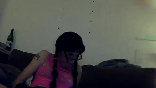 MannenKut online show from 12-14-25, 05:24