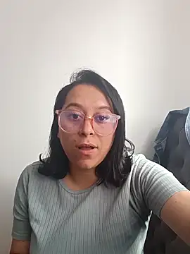 Caroline-17 online show from 11-23-25, 07:02