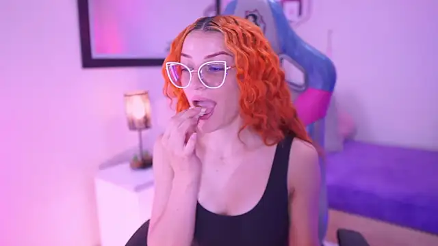 celeste blazze  online show from 11-27-25, 02:30