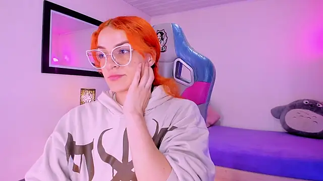 celeste blazze  online show from 03-28-26, 01:33