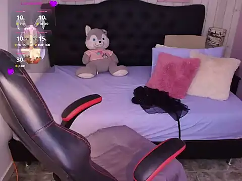  Rachel Jones  online show from 04-11-26, 07:45