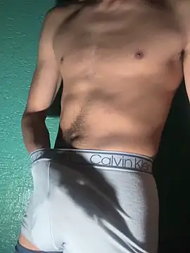 Snapshot of Delicious_Papi chatting on 03-31-26, 06:58 Delicious Papi online show from 03-31-26, 06:58