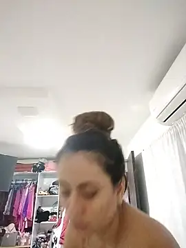 Caroline Jons online show from 12-03-25, 12:25