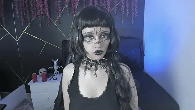 Yueeclipsa online show from 10-31-25, 03:29