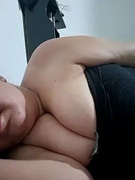 SaraCute 1 online show from 11-15-25, 02:46