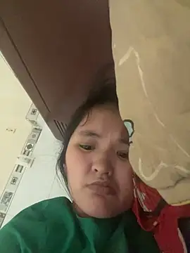 Nokia 555 online show from 10-25-25, 05:15