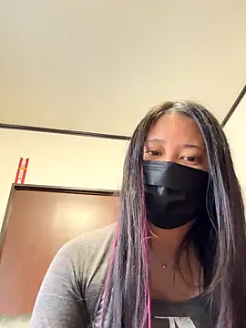 Snapshot of arisu_Fcap chatting on 11-12-25, 12:00 arisu Fcap online show from 11-12-25, 12:00