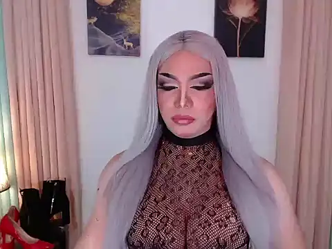 Snapshot of _Danica_Malibog_ chatting on 11-04-25, 12:10 Danica Malibog online show from 11-04-25, 12:10