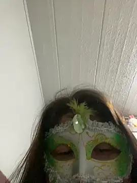 Snapshot of crazzyanne chatting on 02-11-26, 04:17 crazzyanne online show from 02-11-26, 04:17