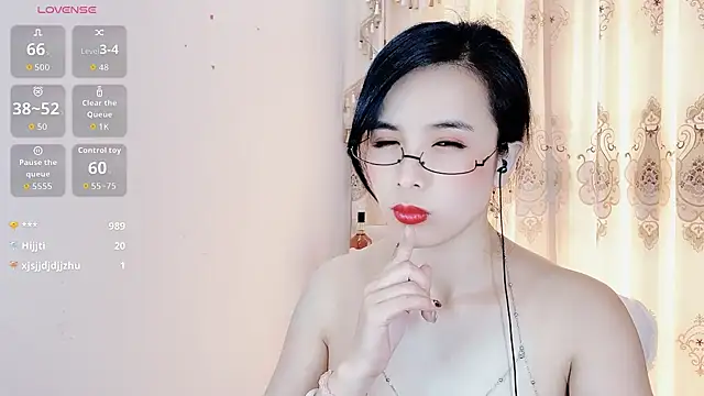 Snapshot of -Jenny-666- chatting on 04-18-26, 03:32 -Jenny-666- online show from 04-18-26, 03:32