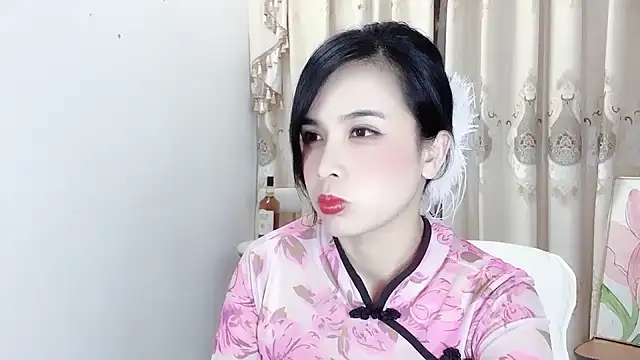 Snapshot of -Jenny-666- chatting on 06-30-26, 12:17 -Jenny-666- online show from 06-30-26, 12:17