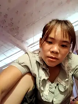 Snapshot of Bany_x chatting on 10-27-25, 05:00 Bany x online show from 10-27-25, 05:00