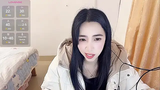 by-Hannah online show from 12-17-25, 09:37