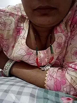 Snapshot of Best_couple2001 chatting on 10-31-25, 07:09 Best couple2001 online show from 10-31-25, 07:09