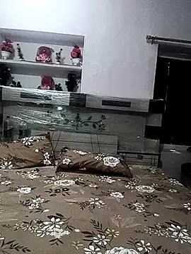 Snapshot of Best_couple2001 chatting on 11-23-25, 07:08 Best couple2001 online show from 11-23-25, 07:08