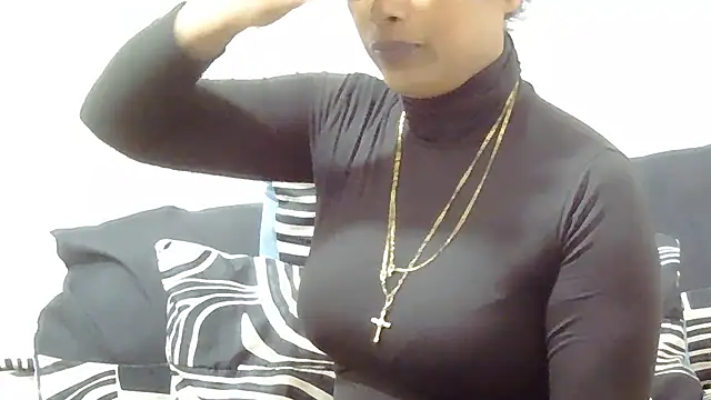 DOVE85 online show from 11-29-25, 04:21