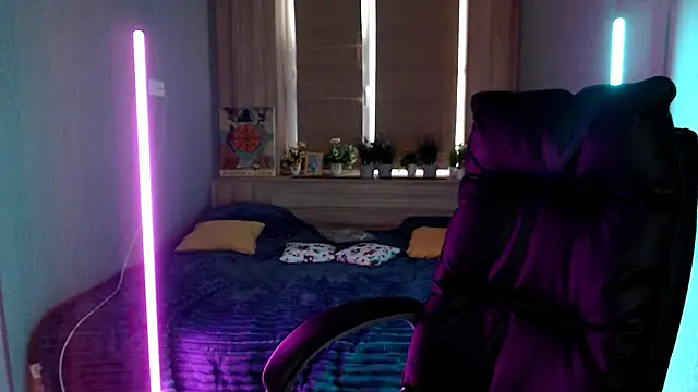 Sweet-n-Strong online show from 03-07-26, 06:21