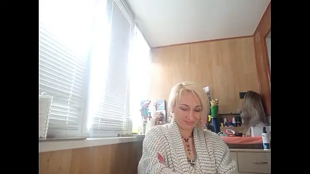 LilaniLoverx online show from 04-14-26, 11:27