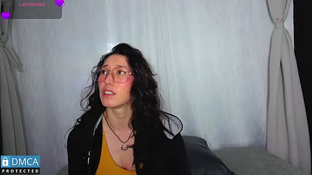 Snapshot of eva_delight_ chatting on 02-21-26, 11:00 eva delight online show from 02-21-26, 11:00