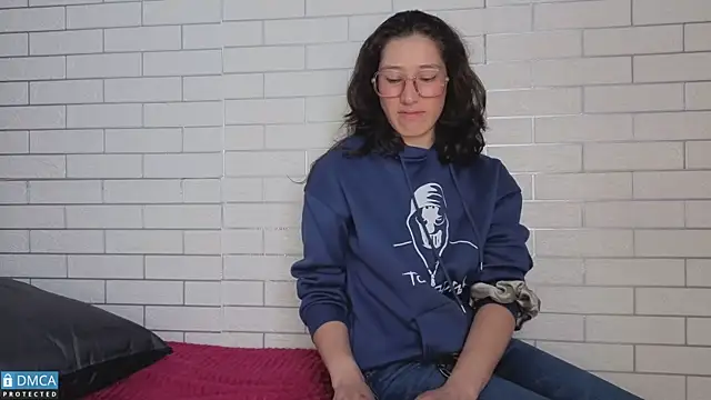 Snapshot of eva_delight_ chatting on 04-08-26, 12:05 eva delight online show from 04-08-26, 12:05