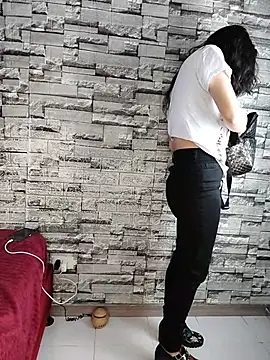 eva delight  online show from 05-28-26, 12:13