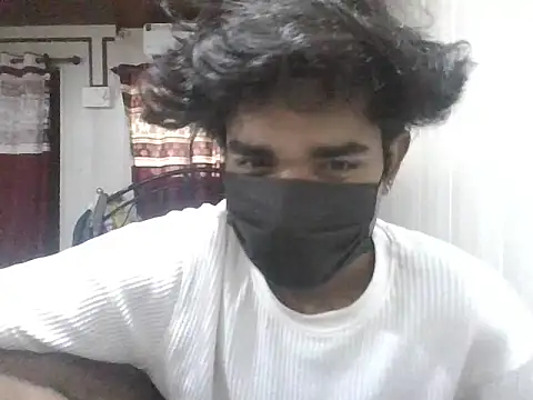 Snapshot of kriZ08 chatting on 06-18-26, 11:14 kriZ08 online show from 06-18-26, 11:14