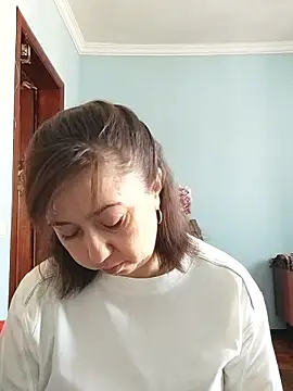 Snapshot of MaryKiki5619 chatting on 01-14-26, 11:05 MaryKiki5619 online show from 01-14-26, 11:05