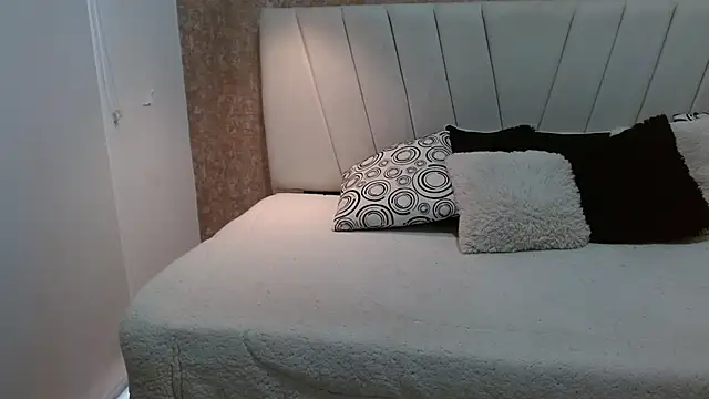 AliceSmity  online show from 04-18-26, 11:58