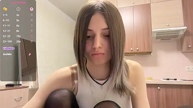 AidaGloshen online show from 12-03-25, 01:42