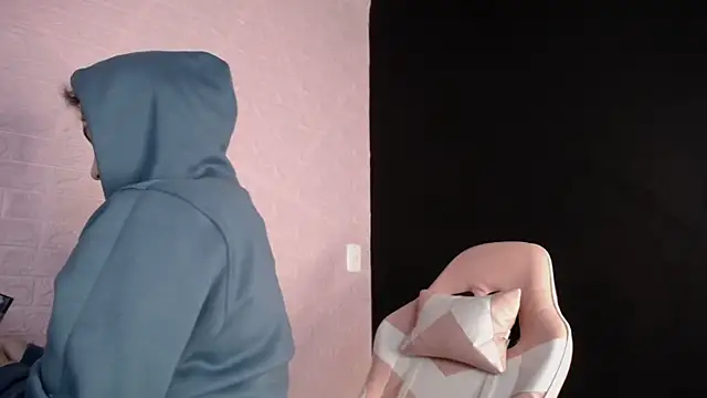 Dominic Queen1 online show from 12-05-25, 02:03