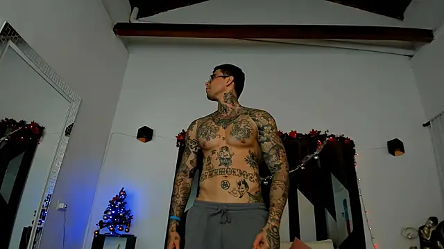 MATEO DILUCA online show from 12-22-25, 01:08