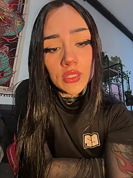 NinaHex online show from 11-21-25, 01:43