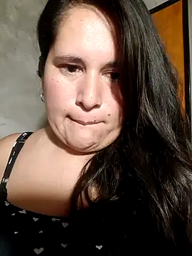 Snapshot of Clara_Arg chatting on 01-08-26, 02:14 Clara Arg online show from 01-08-26, 02:14
