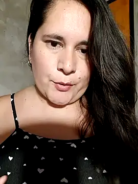 Snapshot of Clara_Arg chatting on 01-11-26, 01:54 Clara Arg online show from 01-11-26, 01:54