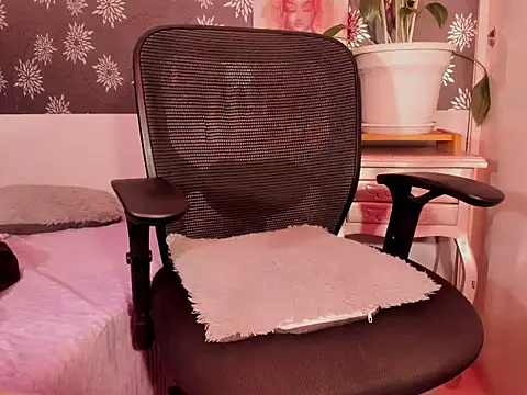 SamaradelaRoux online show from 11-29-25, 01:19