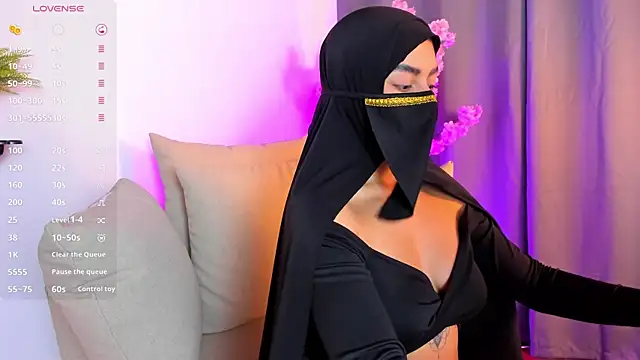 shaima   online show from 12-20-25, 10:39