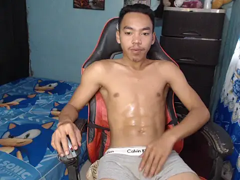 slimraz02 online show from 02-01-26, 03:49