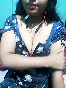 Chadni19 online show from 12-19-25, 07:43