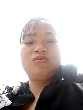 Noelle-e online show from 02-06-26, 03:55