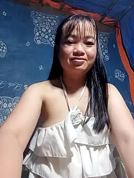 Snapshot of Noelle-e chatting on 03-02-26, 11:00 Noelle-e online show from 03-02-26, 11:00