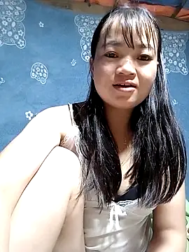 Snapshot of Noelle-e chatting on 03-03-26, 11:32 Noelle-e online show from 03-03-26, 11:32