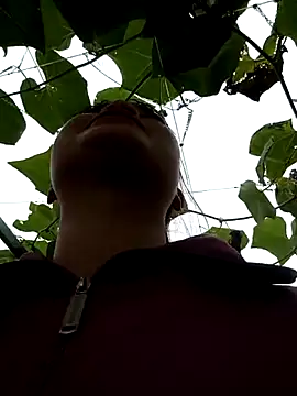 Snapshot of Noelle-e chatting on 03-11-26, 05:35 Noelle-e online show from 03-11-26, 05:35